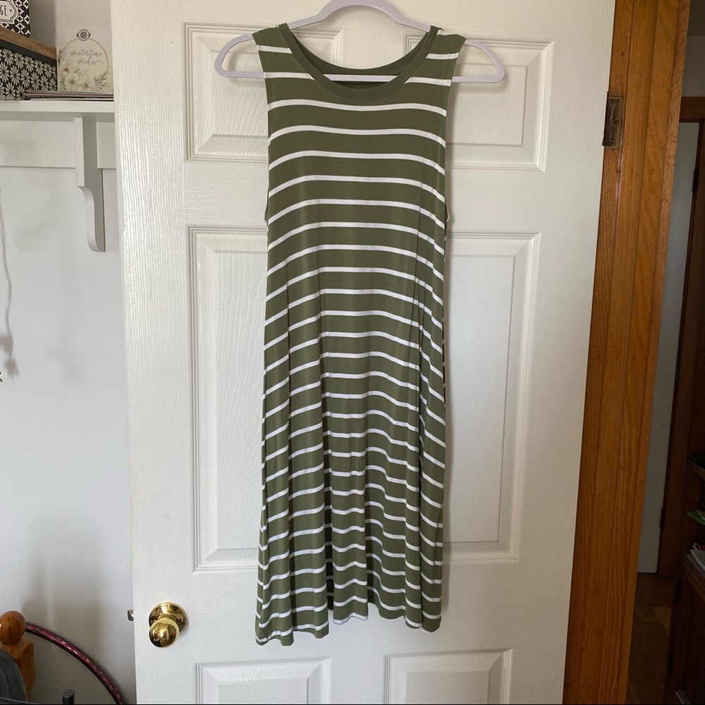 Time & Tru Dress